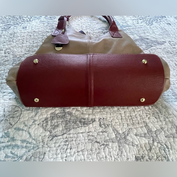 Genuine Leather Tote from Florence Leather Market - Picture 3 of 6